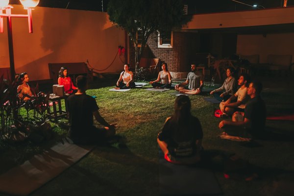 Découvrez la collection éco-responsable de vêtements surf homme